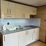34 Przy Plazy Lodge