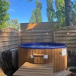 34 Przy Plazy Lodge