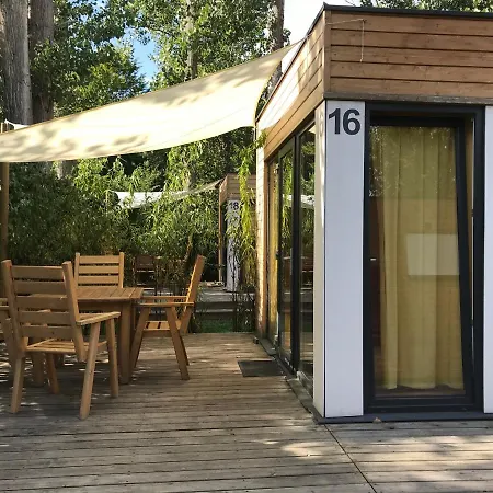 34 Przy Plaży *