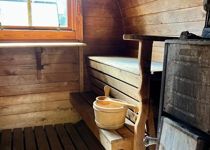 34 Przy Plazy Деревянный коттедж Сопот